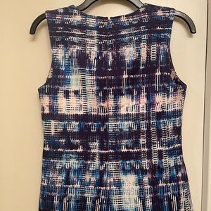 Asymmetrical DKNY top XS.